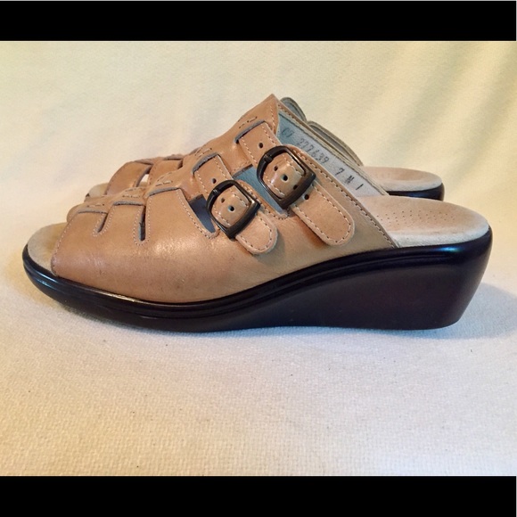 SAS Leather Sandals - Picture 3 of 7